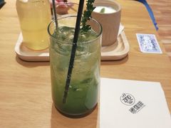 -ZING COFFEE 镜咖啡