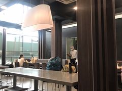 大堂-麦当劳(深圳北站高铁店)