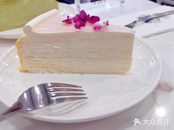 Lady M Cake Boutique(海港城店)玫瑰千层蛋糕图片