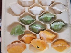 -连鹭海鲜·海肠捞饭·海胆饭(星海店)