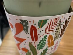 冰椰汁抹茶加奶-HELLO 27 意面·沙拉·帕尼尼