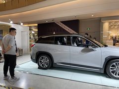 -蔚来空间(北京颐堤港店)