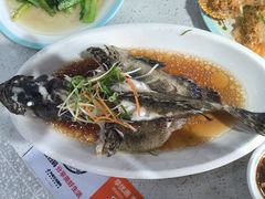 -锦里海景海鲜餐厅.三亚老字号(亚龙湾中心广场店)