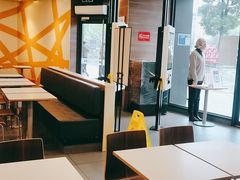 大堂-麦当劳(衡阳中心汽车站店)