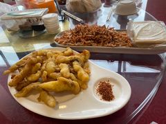 -雪湖煜辰鱼头老店(雪野湖店)