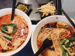 -螺小胖柳州螺蛳粉(钟楼总店)