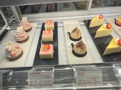 -白天鹅宾馆·美食屋