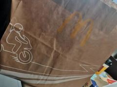 -麦当劳(深圳北站高铁店)