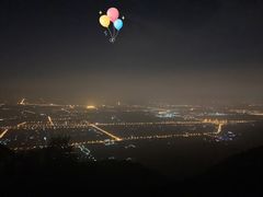 -鬼笑石后山停车场