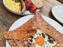 鸡蛋蘑菇熏肉荞麦可丽饼-RAC BAR(安福路店)