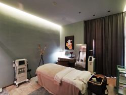 -花隐·美芙炫海菲秀皮肤管理中心