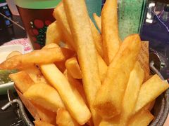 -DEEP·美式餐吧(五棵松华熙LIVE店)