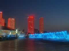 -东港音乐喷泉广场