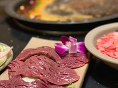 凤尾腰花-茅草房·河畔园林火锅