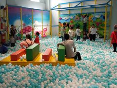 -蒙特利亲子乐园