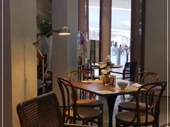 -来龙里 精致 东南亚餐室(万象城店)