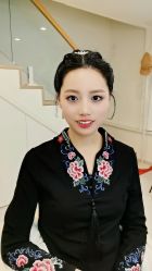 -双双化妆造型工作室