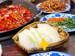 -朱光玉火锅馆(正弘城店)