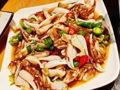 -臻鲜燕海鲜融合餐厅(金陵style店)