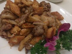 馕炒肉-阿拉丁新疆风味餐厅·清真(罗廊巷店)