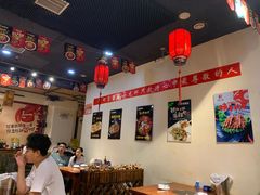 大堂-虾享蟹逅小龙虾·螃蟹·小海鲜(吉林省总店)