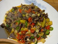 -头上红煨盐鸡·非遗院子餐厅