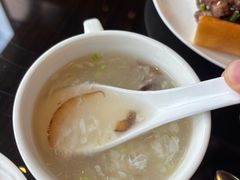 -大中华希尔顿酒店-念自助餐·嗨啤·小龙虾