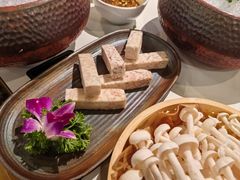 -烹然四季椰子鸡火锅(姚家园万象汇店)
