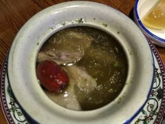 招牌鸽子汤-纳瓦新疆菜(银都店)