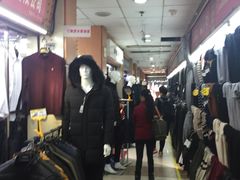 -龙翔服饰城(龙翔大厦店)