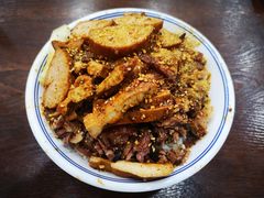 秘制脆皮猪脚饭-陆长玖古法猪脚饭(玄风桥店)