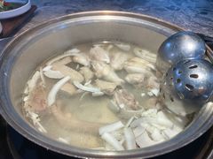 -大头椰·海南椰子鸡火锅(思明万象城店)