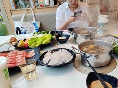 -呷哺呷哺(虹口赤峰路店)