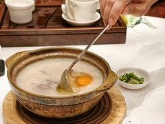 窝蛋牛肉粥-白天鹅宾馆-宏图府餐厅