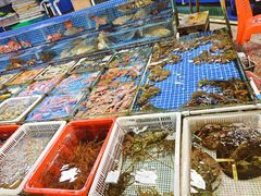-霞涌市场海鲜摆卖区