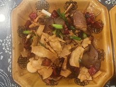 -记忆湘菜馆(芙蓉镇店)
