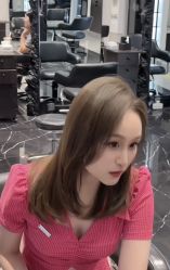 -BULB STUDIO 巴柏明星发型工作室