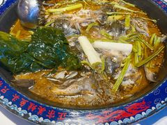 -何师傅美蛙鱼头(汉街店)