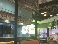 -洪氏嗨捞·猪肚鸡火锅(阳光天地店)