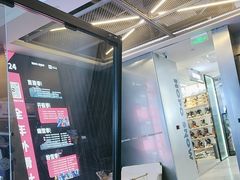 -Hopo Snow 城市滑雪空间(滨江宝龙城店)