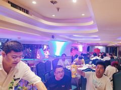 -巴特餐饮6加1音乐餐吧·新疆菜