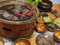 -闻老头·菊花炭烤肉(D11店)