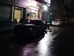 -老憨猪蹄(山大南路店)