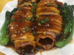 吊烧鲜鱿鱼筒-肥姐美食(同福中路店)