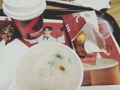 -肯德基(南京站A2检票口楼上)