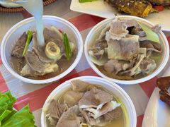 -江湖亮亮蒸虾大排档烤全羊清真(武汉总店)