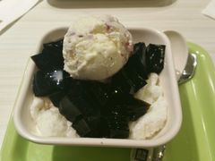 -满记甜品(优客百盛店)