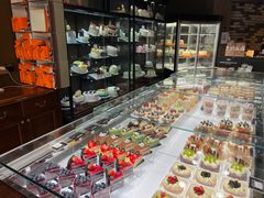 -红跑车(仙鹤街店)