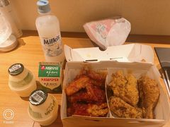 -BHC炸鸡(明洞总店)