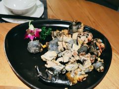 -一朵菌·野生菌探索家火锅(南亚店)